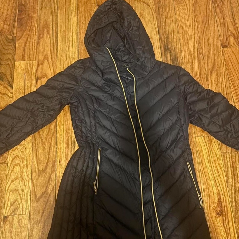 MICHAEL Michael Kors Black Quilted Trench Coat